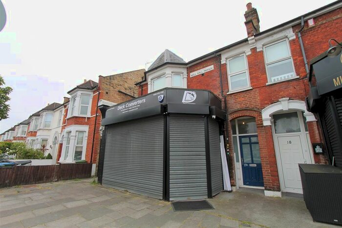 Studio To Rent In Well Hall Parade, London, SE9