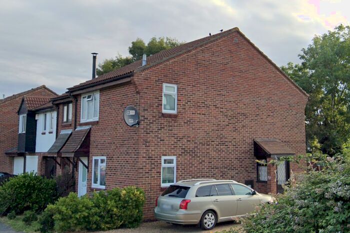 1 Bedroom End Of Terrace House To Rent In Portsea Road, Tilbury, RM18