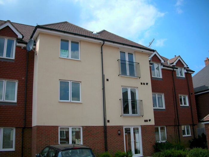 1 Bedroom Flat To Rent In Main Road, Edenbridge, TN8