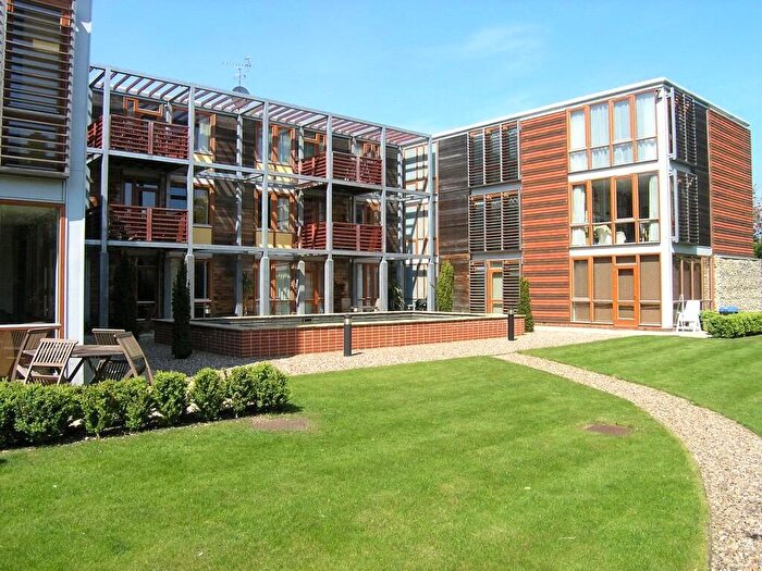 2 Bedroom Apartment To Rent In Meadowcroft, Lynfield Lane, Cambridge, CB4