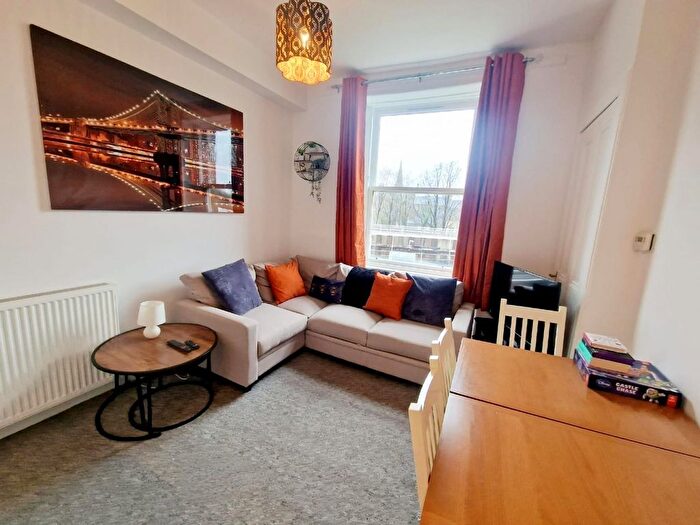 1 Bedroom Flat To Rent In /, Downfield Place, Edinburgh, EH11