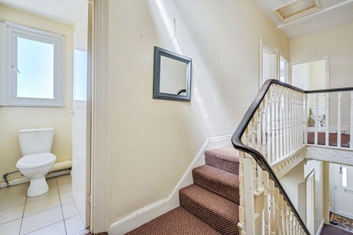 3 Bedroom Terraced House For Sale In Neath Road, Plymouth, Devon, PL4