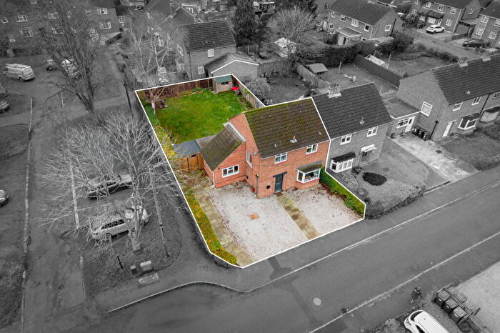 3 Bedroom Semi Detached House For Sale In Harland Road, St. Neots, PE19