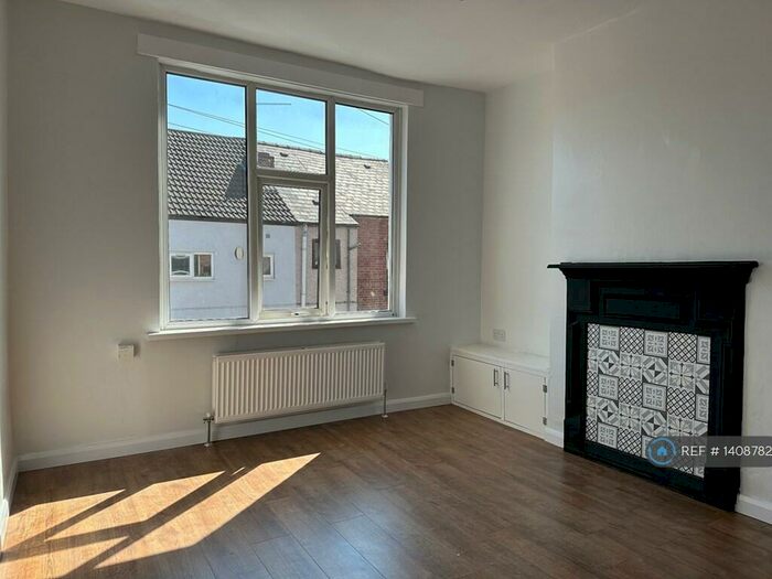 2 Bedroom Terraced House To Rent In Station Road, Rotherham, S60