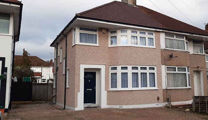 3 Bedroom Semi-detached House To Rent In Hermitage Way, Stanmore, HA7