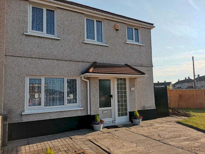 Houses for sale & to rent in SA12 6JG, Channel View, Sandfields East