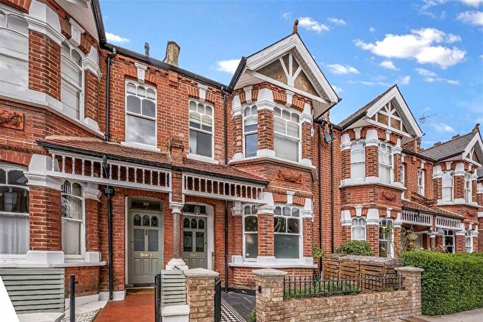 4 Bedroom Terraced House For Sale In Valetta Road, London, W3