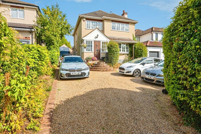 4 Bedroom Property To Rent In Northampton Road, Bromham, Bedford, MK43