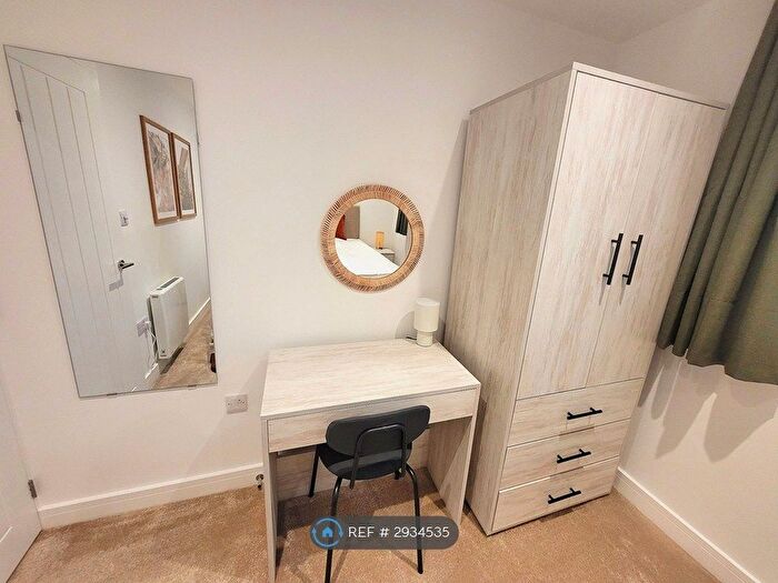 1 Bedroom Flat To Rent In Highertown, Truro, TR1