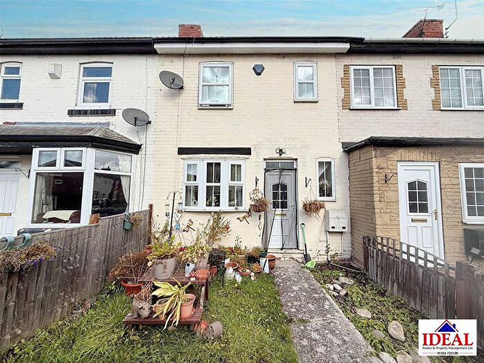 2 Bedroom Terraced House For Sale In Kings Terrace, Askern, DN6