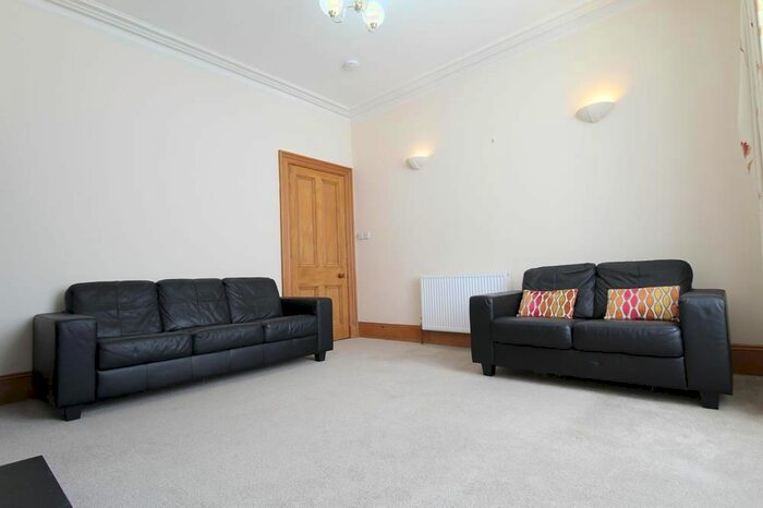 2 Bedroom Flat To Rent In Bonnymuir Place, Aberdeen, AB15