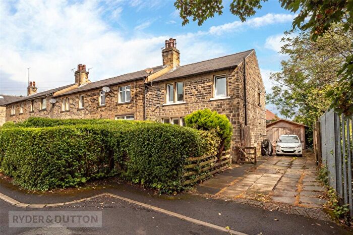 3 Bedroom End Of Terrace House For Sale In Hollin Avenue, Marsh, Huddersfield, West Yorkshire, HD3