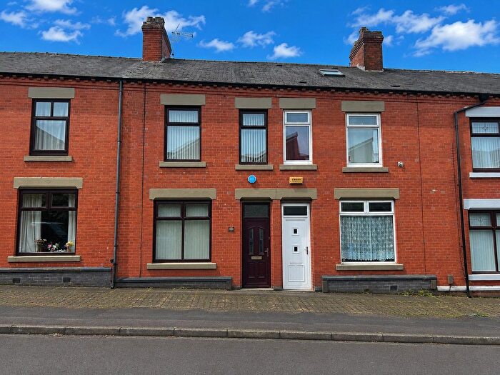 2 Bedroom Terraced House For Sale In Ashley Street, Chadderton, Oldham, OL9