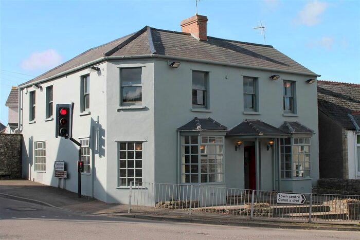 Property To Rent In Eastgate, Cowbridge, CF71