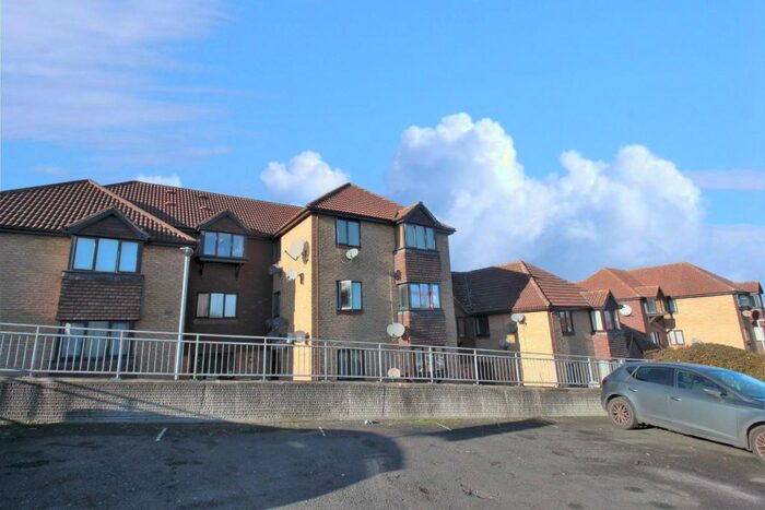 1 Bedroom Flat To Rent In Hattersfield Close, Belvedere, Kent, DA17