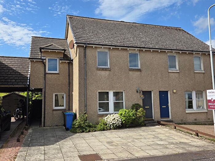 4 Bedroom Semi-Detached House For Sale In , Brewster Place, St Andrews, KY16