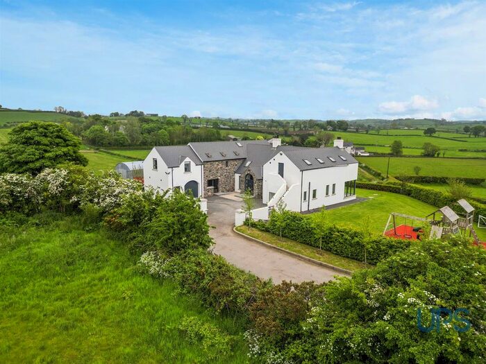 4 Bedroom Detached House For Sale In Creevy Road, Lisburn, BT27