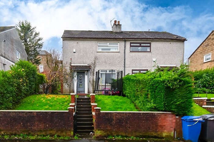 2 Bedroom Semi-Detached House For Sale In Maple Road, Greenock, PA16