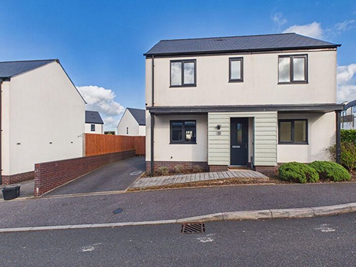 3 Bedroom Detached House For Sale In Clover Close, Paignton, TQ4