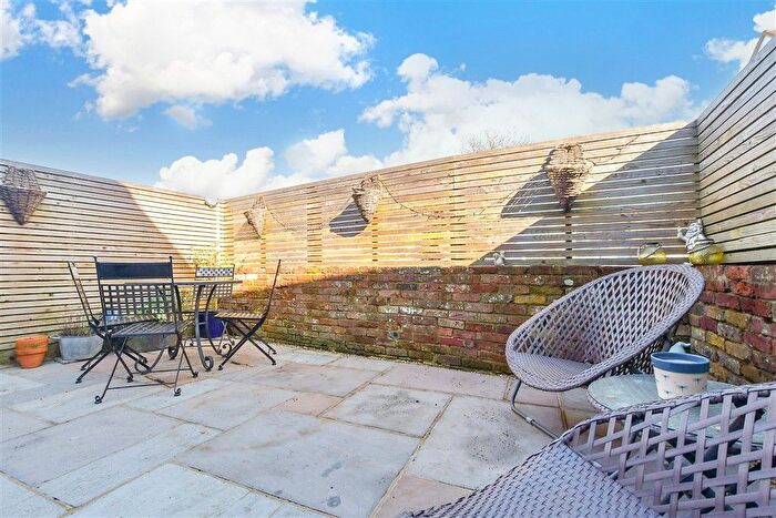 3 Bedroom Terraced House For Sale In Silver Hill, Tenterden, Kent, TN30