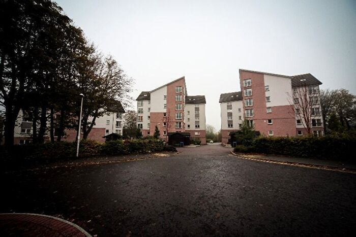 2 Bedroom Flat To Rent In Shaw Crescent, Kittybrewster, Aberdeen, AB25