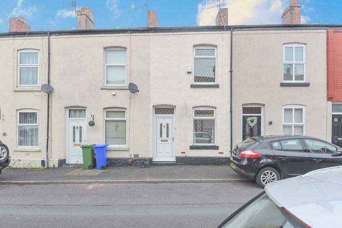 2 Bedroom Terraced House To Rent In Bradbury Street, Hyde, Greater Manchester, SK14