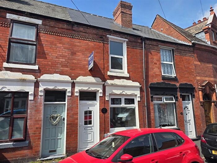 3 Bedroom Terraced House To Rent In Albert Road, Kidderminster, DY10