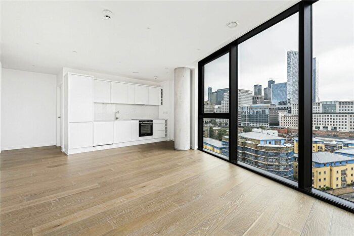 2 Bedroom Apartment To Rent In Salter Street, London, E14