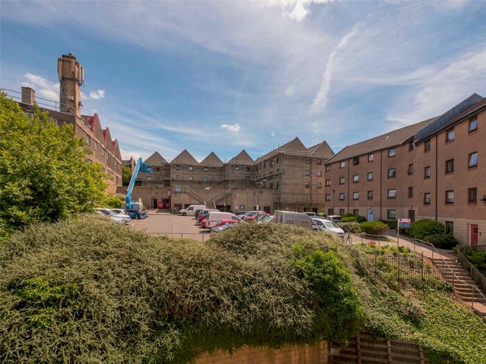 2 Bedroom Apartment To Rent In Easter Dalry Wynd, Edinburgh, EH11