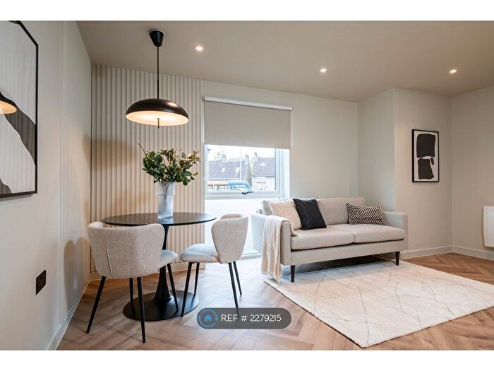 1 Bedroom Flat To Rent In Histon Road, Cambridge, CB4