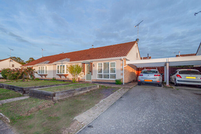 3 Bedroom Semi-Detached Bungalow For Sale In Greenways, Sutton Heath, IP12
