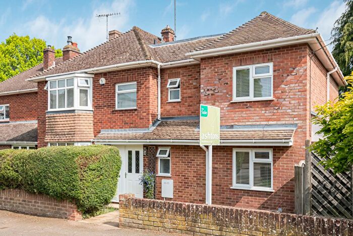5 Bedroom Semi-Detached House For Sale In Chestnut Drive, Berkhamsted, HP4