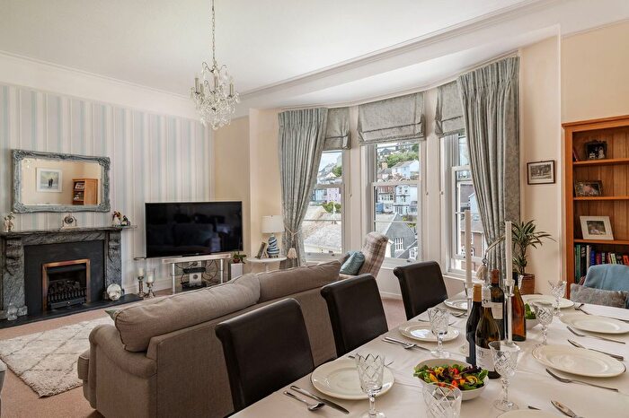 3 Bedroom Flat For Sale In Westbourne Apartment, Vicarage Hill, Dartmouth, TQ6