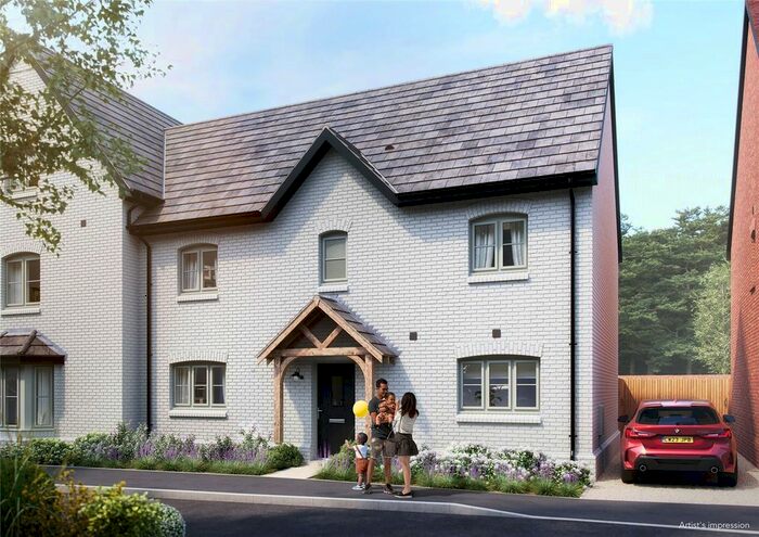 4 Bedroom Detached House For Sale In The Green, Bolley Avenue, Bordon, GU35