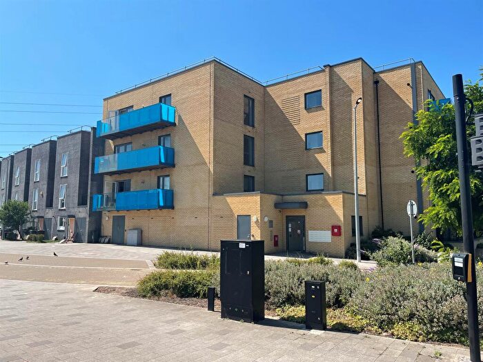 2 Bedroom Flat For Sale In Crossness Road, Barking, IG11
