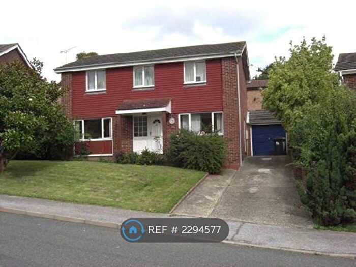 6 Bedroom Detached House To Rent In Headcorn Drive, Canterbury, CT2