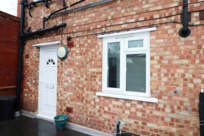 1 Bedroom Flat To Rent In Station Parade, Hornchurch, RM12