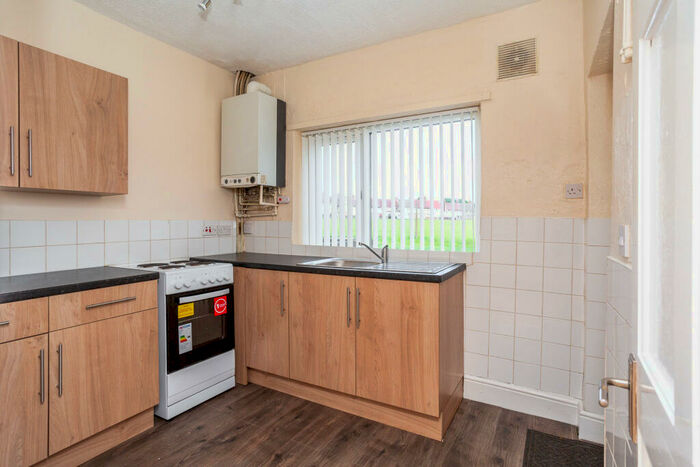 3 Bedroom Terraced House For Sale In Green Lane, Doncaster, DN6