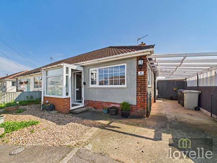 2 Bedroom Semi-Detached Bungalow For Sale In Repton Road, Mablethorpe, LN12