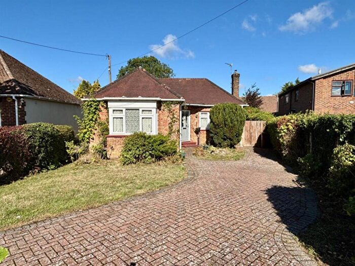 3 Bedroom Detached Bungalow For Sale In King George Road, Chatham, ME5