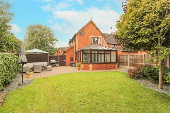 3 Bedroom Detached House For Sale In Edencroft Drive, Edenthorpe, Doncaster, DN3