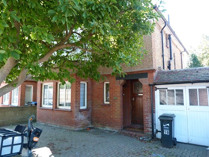 3 Bedroom Semi-detached House For Sale In Ramsgate Road, Broadstairs, CT10