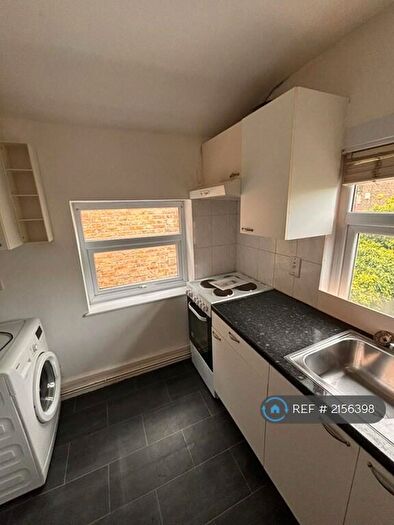 1 Bedroom Flat To Rent In Vincent Road, London, N22