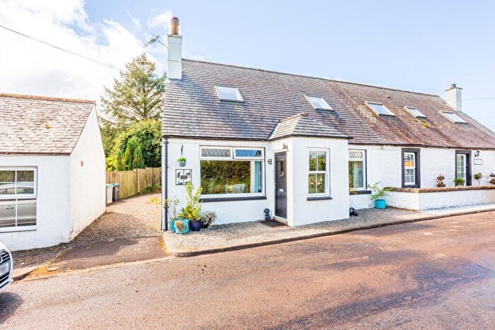 4 Bedroom Semi-Detached House For Sale In Johnsfield, Lockerbie, DG11