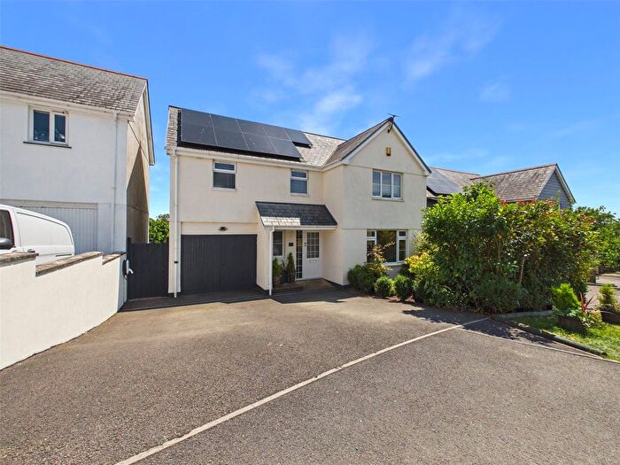 4 Bedroom Detached House For Sale In St. Andrews Close, Sutcombe, Holsworthy, EX22