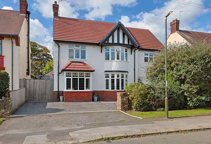 4 Bedroom Detached House For Sale In Mansfeldt Road, Newbold, Chesterfield, S41