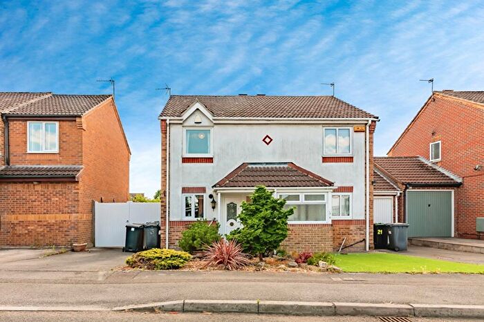 2 Bedroom Semi-Detached House For Sale In Lawrence Avenue, Colwick, Nottingham, Nottinghamshire, NG4