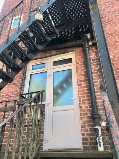 1 Bedroom Flat To Rent In Court Passage, Dudley, DY1