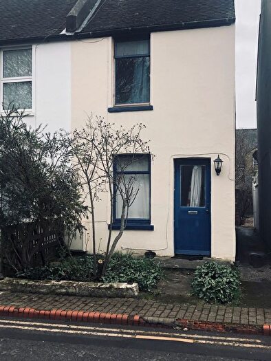 2 Bedroom End Of Terrace House To Rent In Black Griffin Lane, Canterbury, CT1