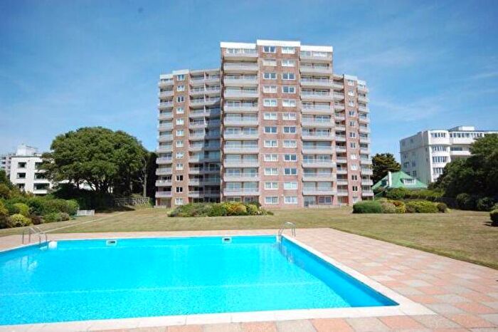 2 Bedroom Flat For Sale In Manor Road, Bournemouth, BH1